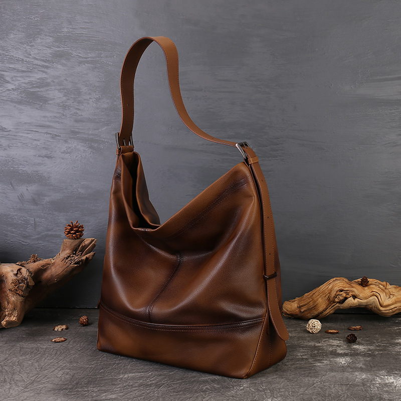 Women’s Vintage Top-Grain Cowhide Shoulder Bag - Image 3