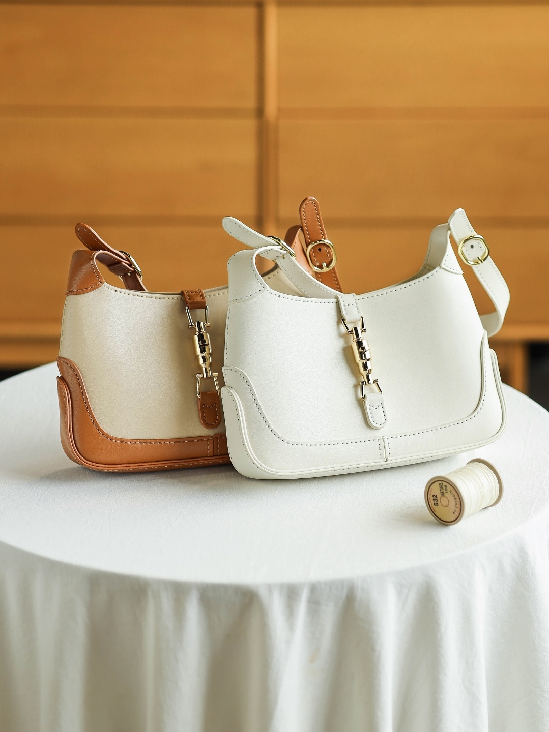 Women’s Premium Cowhide Saddle Shoulder Bag – Genuine Leather